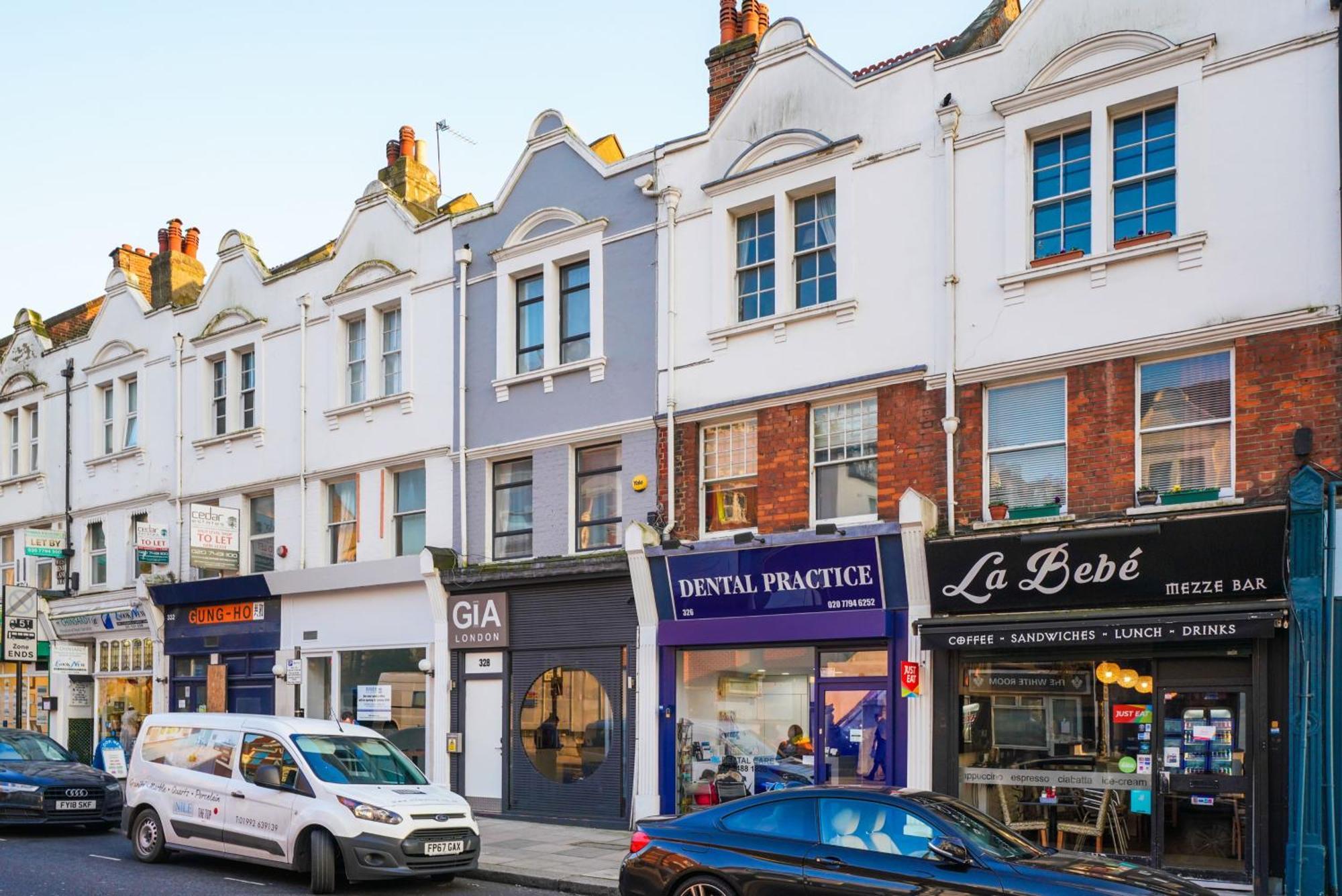 Cosy 1 Bedroom Flat Londra Exterior foto